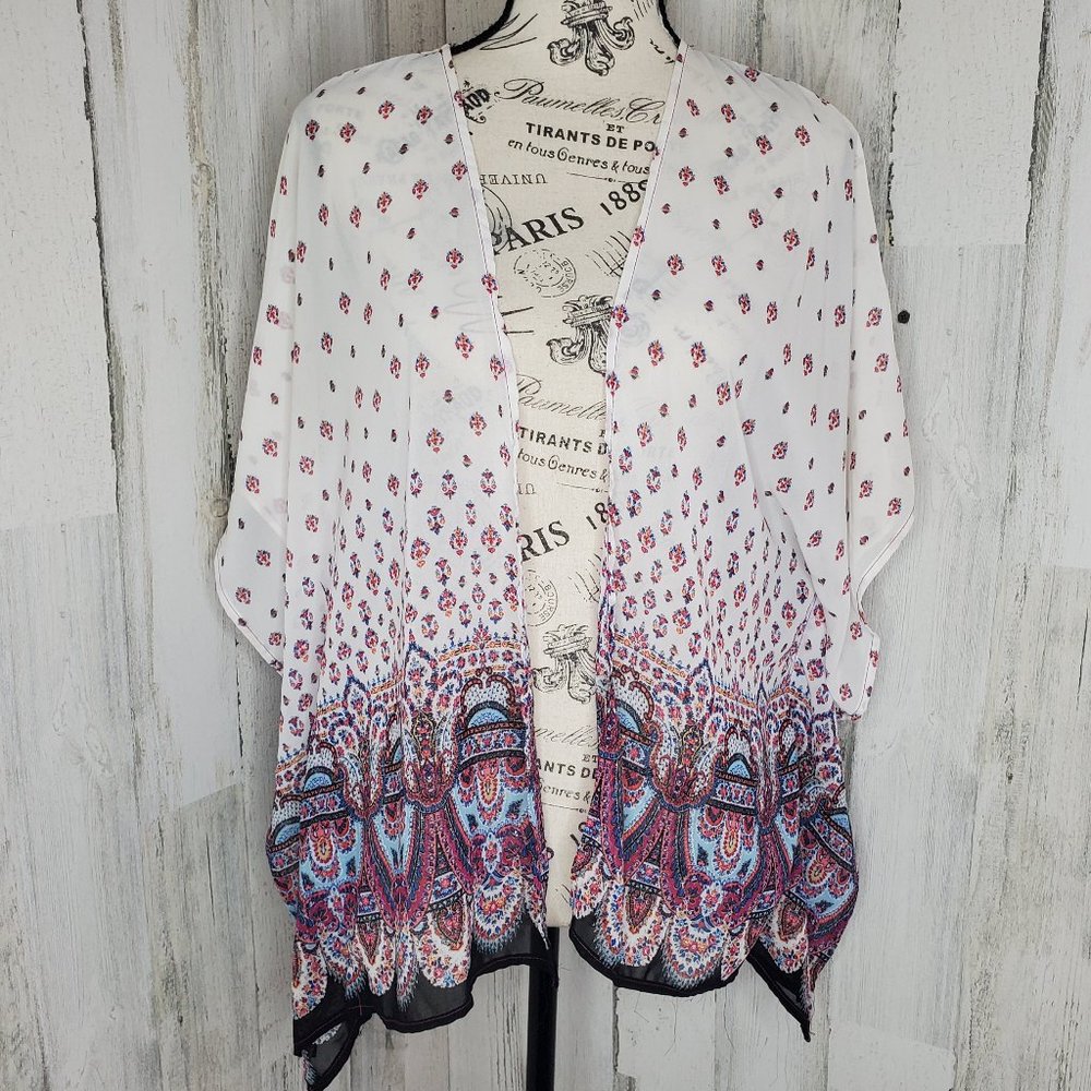 XHILARATION SHEER FLORAL KIMONO